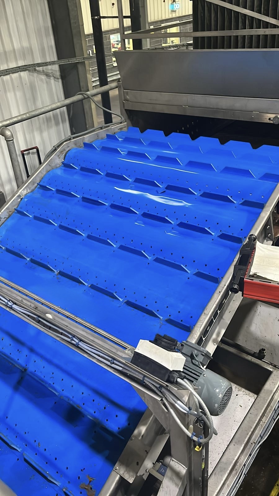 Agricultural conveyor belt system for grain handling and farm produce processing